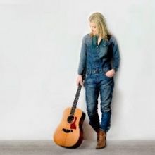 Rachel Garlin's 'Boys Of Summer' Premieres Via Guitar Girl Magazine
