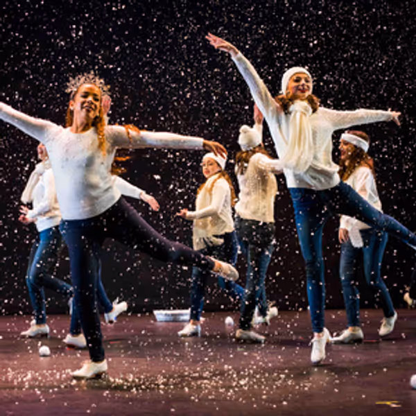 The Lady Hoofers' THE TAPCRACKER to Return For A Limited Engagement at the Suzanne Ro Photo