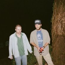 Hovvdy Unveils 2025 North America Headline Tour; Releases New Single