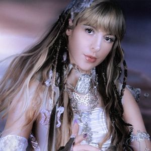 caro♡ Drops Sophomore Album 'wild at ♡'