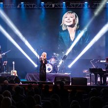 ALWAYS OLIVIA Tribute Show Will Present at Raue Center For The Arts