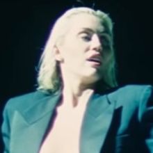 Miley Cyrus Releases New Single 'Flowers'