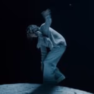 Video: Eddie Benjamin Shares 'Over The Moon' Music Video Off New EP 'Weatherman'