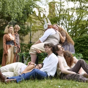 Review: A MIDSUMMER NIGHTMARE, Keats House