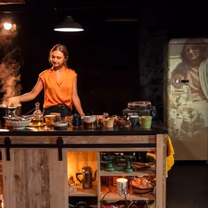 Review: MY ENGLISH PERSIAN KITCHEN, Soho Theatre