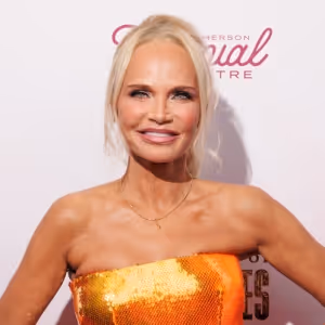 Video: Kristin Chenoweth Reacts to WICKED Film: 'It Is So Special'