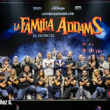 PHOTOS: LA FAMILIA ADDAMS presenta oficialmente a su reparto en el Teatro Calderón d