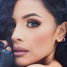 Interview: Crystal Starr's Singing for FREEDOM AT THE MOULIN ROUGE: A LAS VEGAS CIVIL