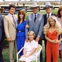 VIDEO: Watch a DALLAS Reunion on STARS IN THE HOUSE- Live at 8pm!