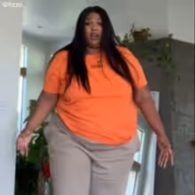 WATCH: Lizzo Recreates Aaron Tveit's Viral 'El Tango De Roxanne' on TikTok