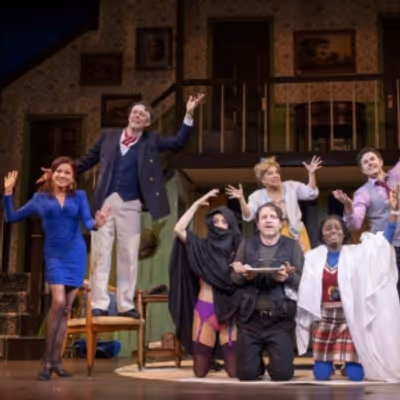 Review: NOISES OFF at Bucks County Playhouse