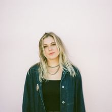 Little Bit (Formerly of Lilith ffo Momma, The Beths) to Release Debut EP; Shares New 