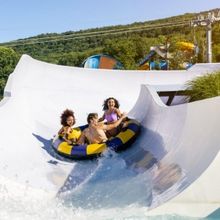 CAMELBACK RESORT Welcomes Summer