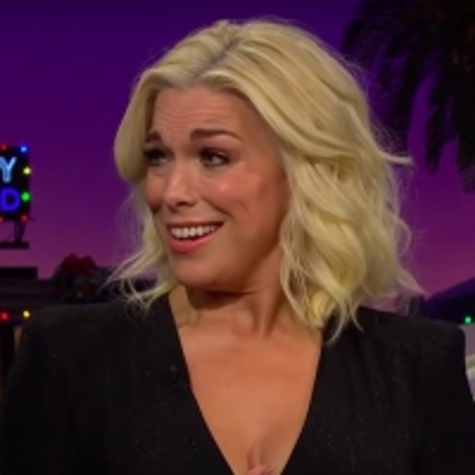 VIDEO: Hannah Waddingham Tells Story of Performing in SPAMALOT With a Mouse in Her Dr