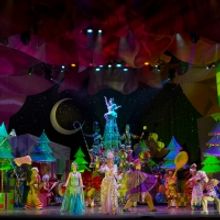 CIRQUE DREAMS HOLIDAZE Lights Up the Anchorage Holiday Season