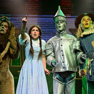 Review: THE WIZARD OF OZ at Broadway Palm Dinner Theatre