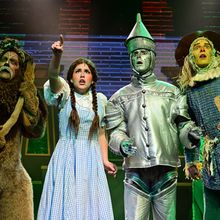 Review: THE WIZARD OF OZ at Broadway Palm Dinner Theatre