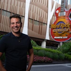 Anthony Wilkinson to Return to Sound Waves Theater at Hard Rock Hotel & Casino Atlant