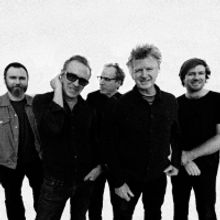 Crowded House Reunites For First European Tour In More Than 10 Years