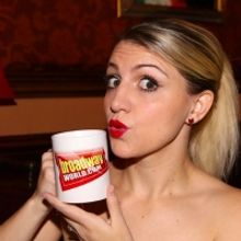 Wake Up With BWW 7/31: Casting Announced For THE ROSE TATTOO Starring Marisa Tomei, a