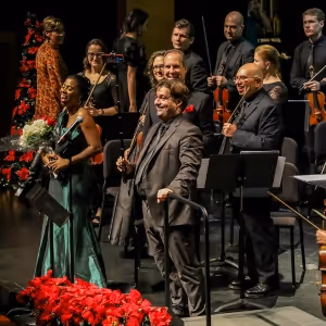 Celebrate The Holiday Season With Symphony Of The Americas HOLIDAY POPS! Conducted…
