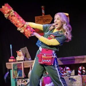 Review Roundup: MADDIE MOATE'S A VERY CURIOUS CHRISTMAS at Apollo Theatre