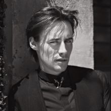 Reeve Carney to Present SINGING THE DIVAS at The Green Room 42 in March