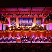 Review: A HOLIDAY POPS! WITH JESSICA VOSK AND THE NATIONAL SYMPHONY ORCHESTRA at Kenn