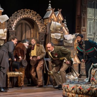 Review: THE GOVERNMENT INSPECTOR, starring Tom Rosenthal