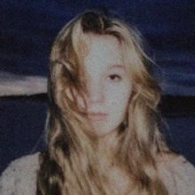 Sydney Rose Debuts New Single ﻿'Phoebe Told Me'