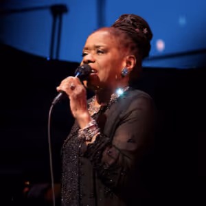 Review: CATHERINE RUSSELL AND FRIENDS With Special Guest Cyndi Lauper at Jazz At… Video