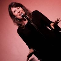 BWW Review: Meri Ziev Brightens Up Don't Tell Mama with NEW WORDS
