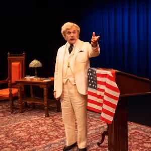 Review: MARK TWAIN TONIGHT! at National Theatre
