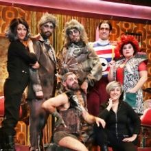 LAVAR, MARCAR Y ENTERRAR se presenta en el Teatro Lara