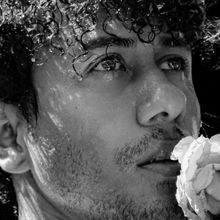 René Villa Premieres His New Single 'Te Quise Olvidar'