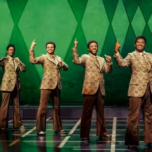 Review: THE DRIFTERS GIRL, Bristol Hippodrome