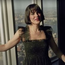 Video: Watch WICKED's Alyssa Fox Perform 'The Wizard and I' at the Empire State Build