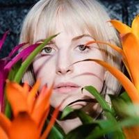 Hayley Williams Debuts Solo Single 'Simmer'
