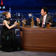 Video: Grande and Fallon Sing WICKED, LITTLE SHOP & More