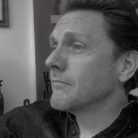 VIDEO: Jason Danieley Guest Stars on Squigs' ONE WORD THEATRE