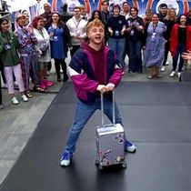 Video: TWO STRANGERS Stars Perform 'New York' on TODAY