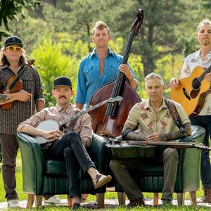 Video: The Infamous Stringdusters Bring 20th Anniversary Tour to the Appell Center