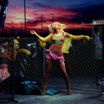 Zara Larsson Sets 'Midnight Sun' Concert at Los Angeles’ Greek Theatre