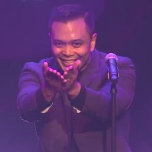Video: Watch Jose Llana Sing 'Colors of the Wind' at MCC MISCAST23