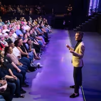 Feature: Psychic and Reality Tv Star Matt Fraser Returns to The Venetian Resort Las…
