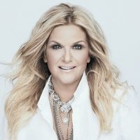 Trisha Yearwood to Host and Perform During CMA COUNTRY CHRISTMAS