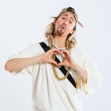 Review: HOW TO FLIRT: THE TED XXX-MAS EDITION, Soho Theatre