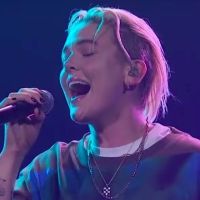 VIDEO: Betty Who Performs 'Blow My Candle' on LATE LATE SHOW