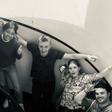 EDINBURGH 2023: Review: THE GRAND RETURN OF THE EDINBURGH REVUE, Paradise In Augustin