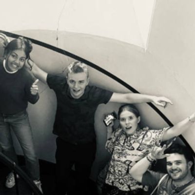 EDINBURGH 2023: Review: THE GRAND RETURN OF THE EDINBURGH REVUE, Paradise In Augustine's